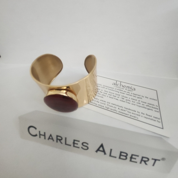 Abalone Charles Albert One-of-a-kind cuff - Picture 2 of 10